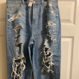 American Eagle Mom Jeans